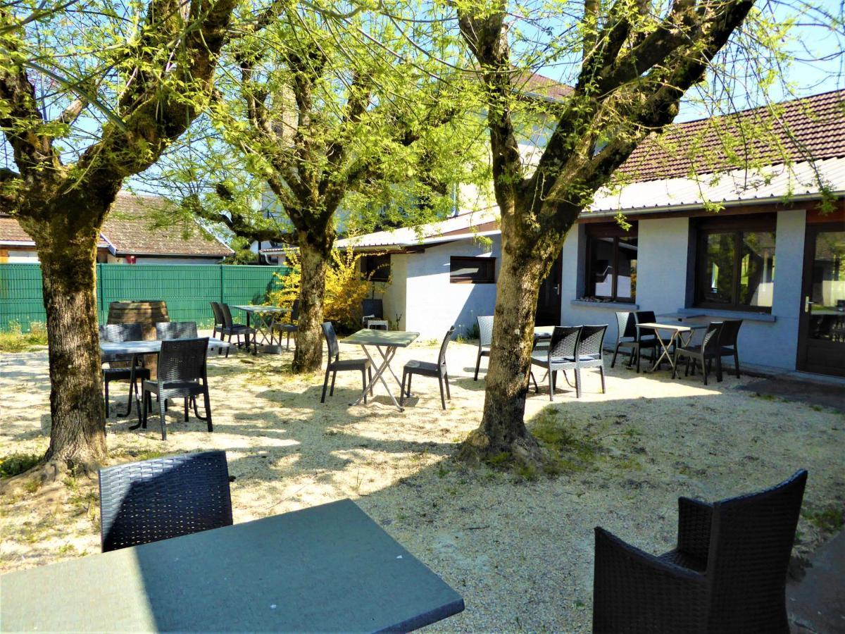 Auberge De La Paillere Lavours 외부 사진